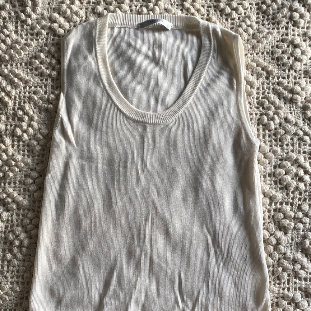 Tercette No. 15 Scoop Tank